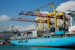 container-transporte-iran